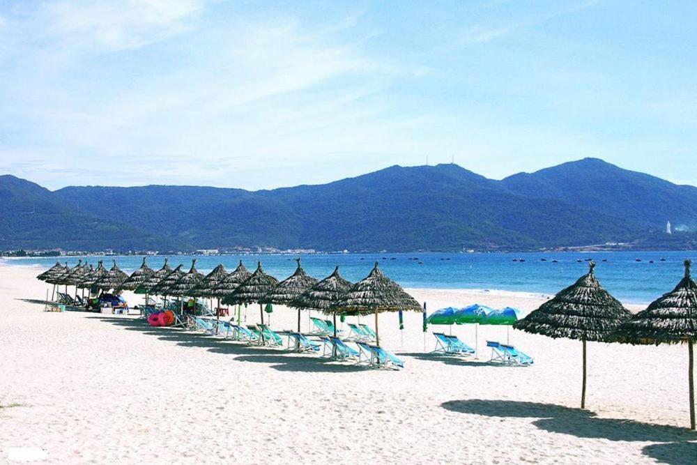 Lucia Beach Hotel Da Nang Exteriör bild